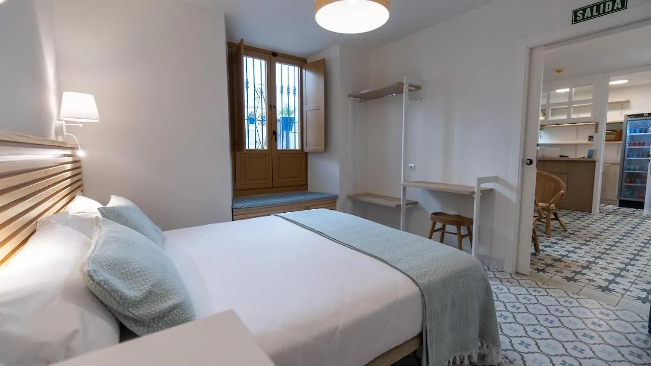 Veranera Hostel Estepona 0*,